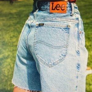 Lee Raw-Hem High-Rise Denim Shorts in Blue